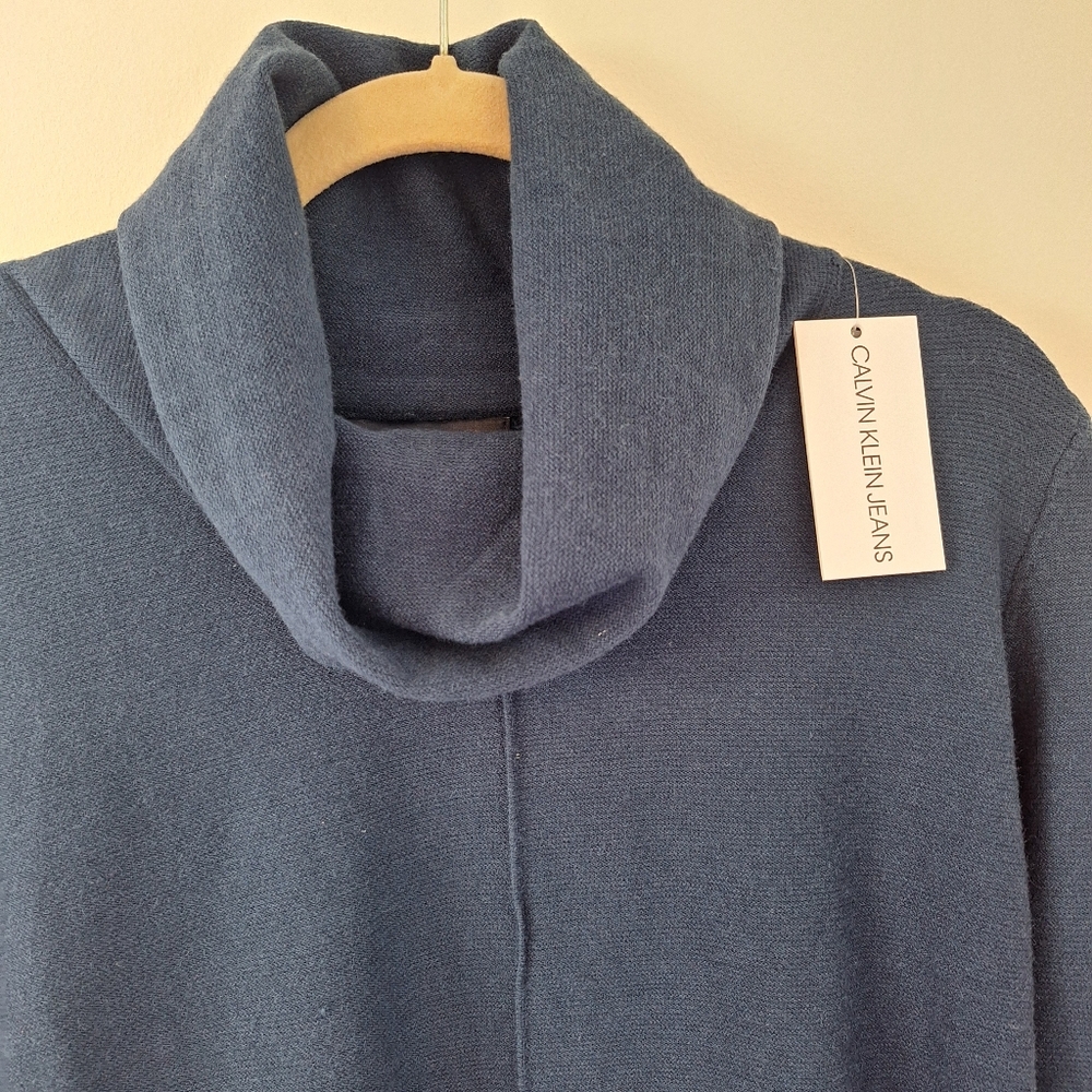NWT Calvin Klein Jeans Women's Sweater Size L - Picture 5 of 11